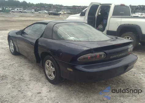 1998 Chevrolet Camaro Z28 z USA, uszkodzony, nr VIN 2G1FP22G6W2122325